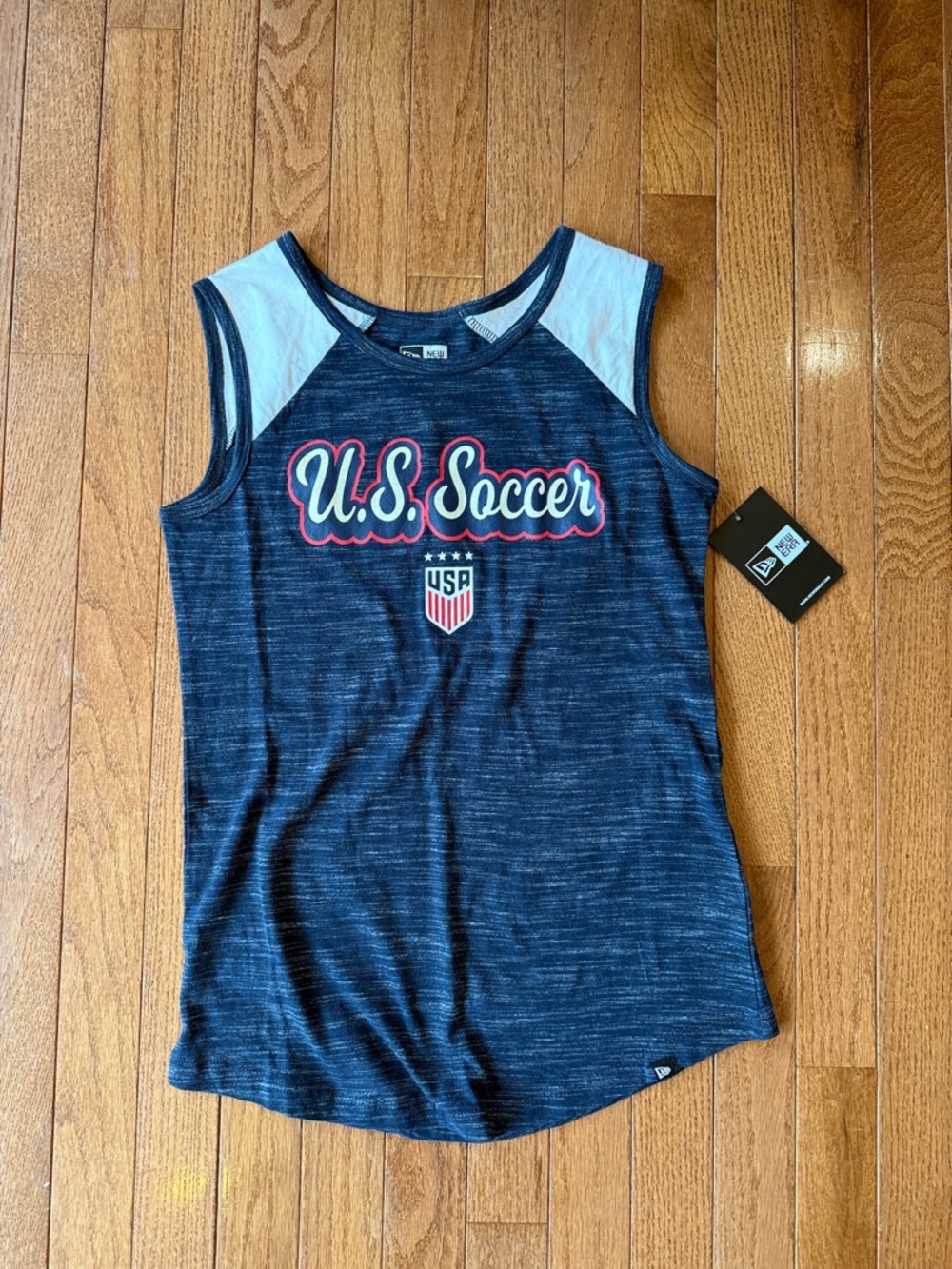 New Era ⚽️ 🇺🇸 Navy and White U.S. Soccer Tank NEW with tags size xs